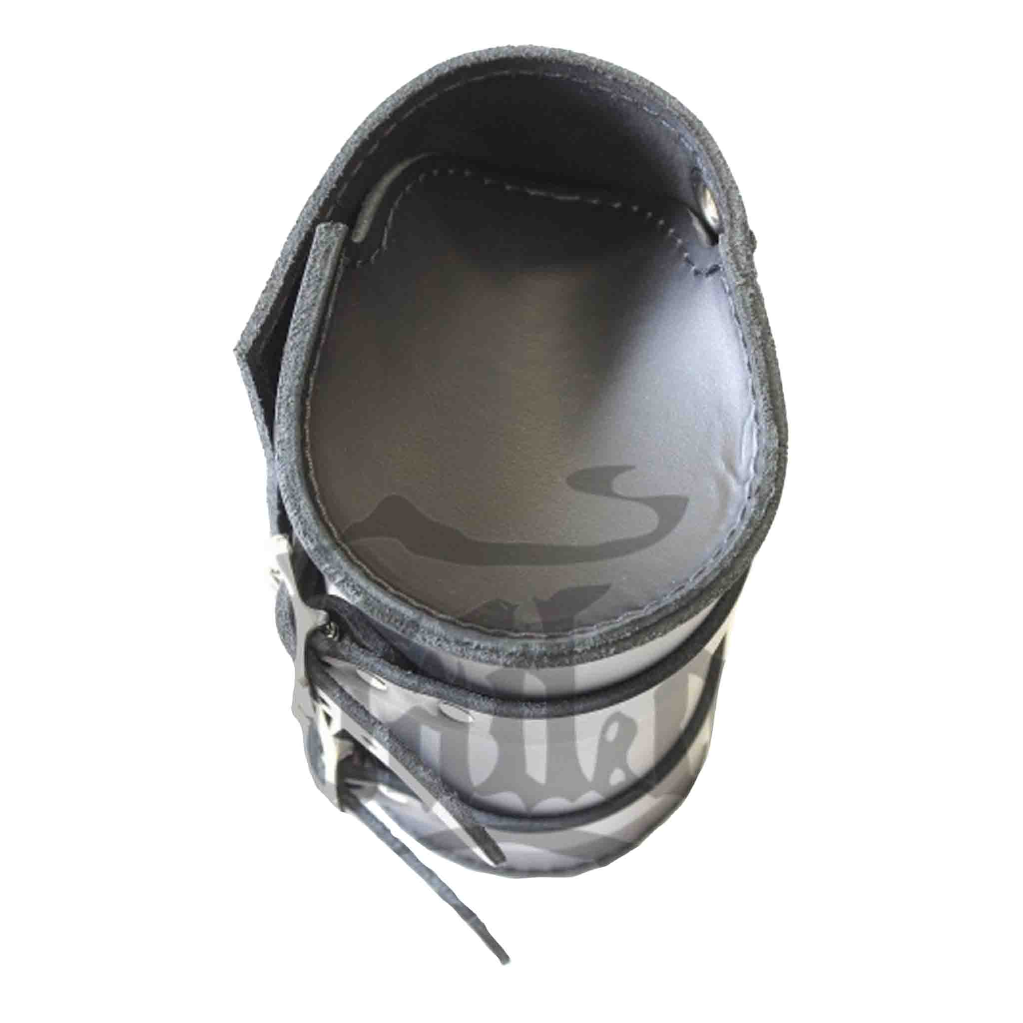 Upgrade your ride with the MT03 side mounted license plate tool bag. Hand crafted in USA with premium leather and top quality hardware. Durable and stylish, it's the perfect fit for your motorcycle.