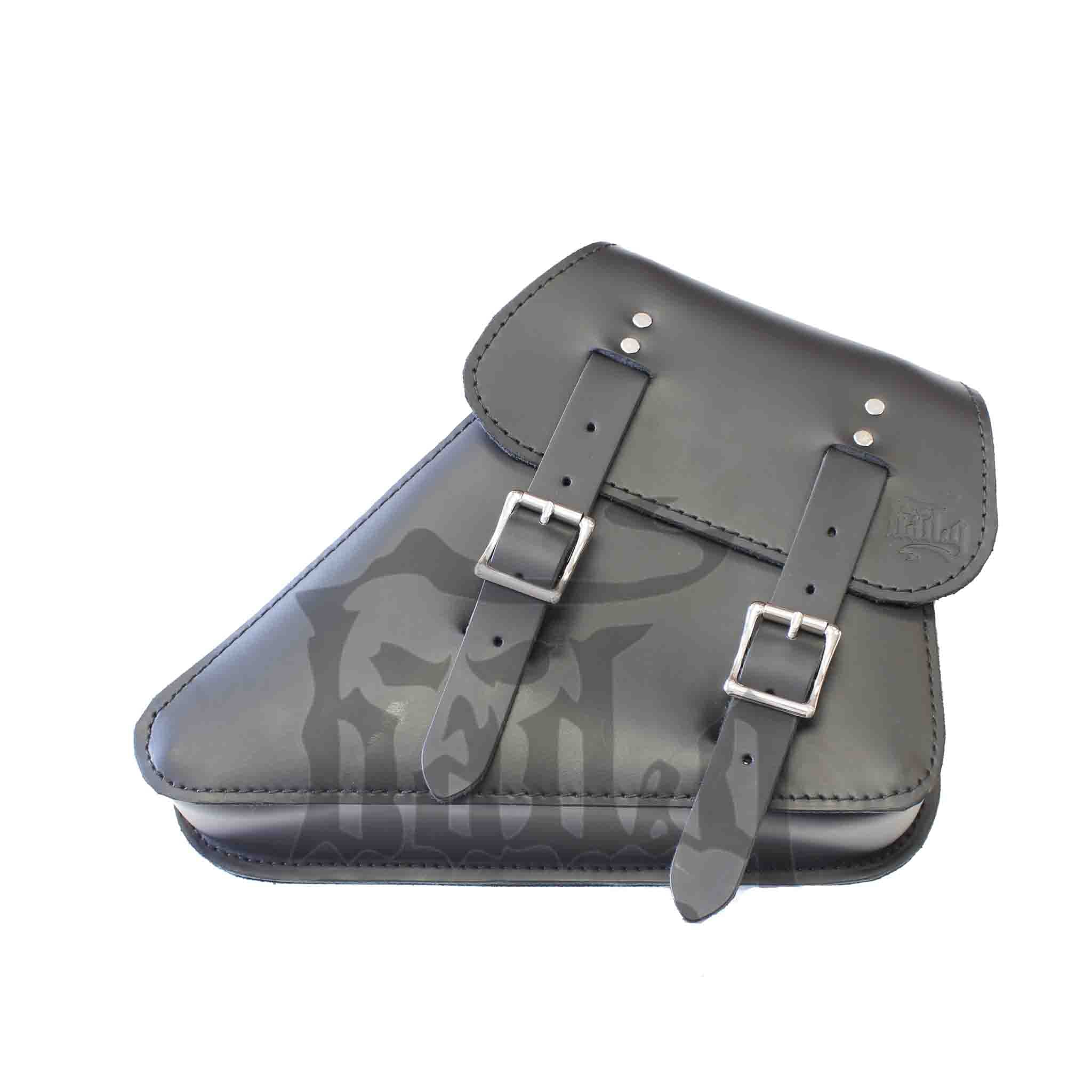 Upgrade your Harley-Davidson® V-Rod® with the VRR02 V-Rod® Right Side Solo Bag. Hand crafted in USA with premium leather and top quality hardware. Durable and stylish, it's the perfect fit for your motorcycle.